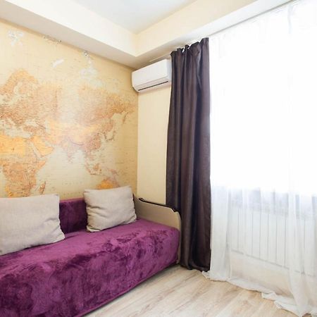 New Studio In The Center - Korolenka Str. 25/62 Leilighet Kharkiv Eksteriør bilde